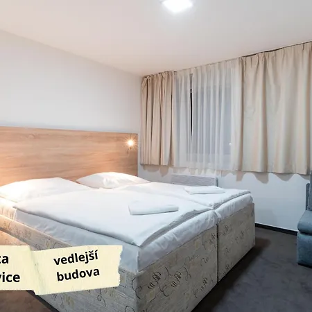 Depandance Kamzik מלון 3*