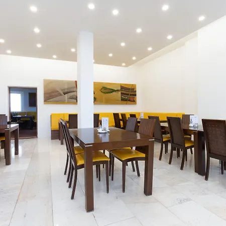 Depandance 3* Mala Moravka